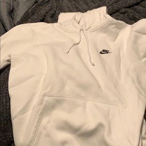White nike sweatshirt